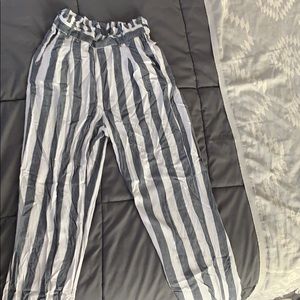 american eagle flowu striped pants